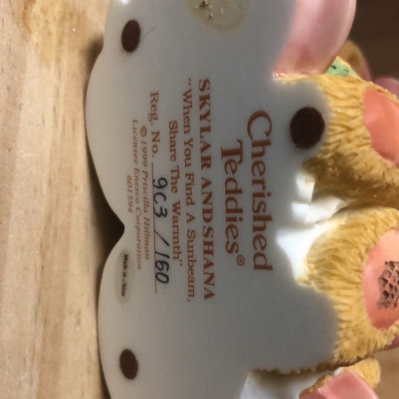 Cherished Teddies Skylar and Shana - Picture 5 of 5